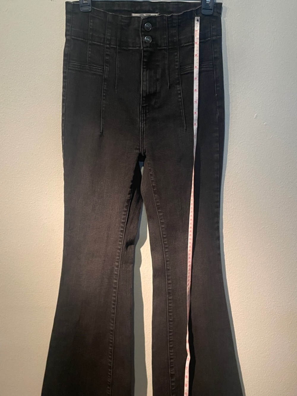 We the Free People Black Bell Bottom Jeans sz 27 31” inseam 70s Vibe High Rise - Picture 7 of 15